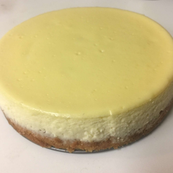 Classic Philadelphia New York Cheesecake