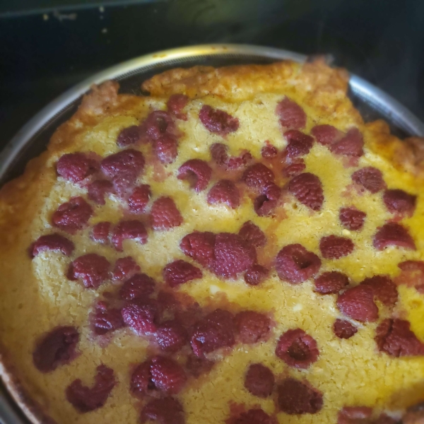 Baked Pancake with Peaches