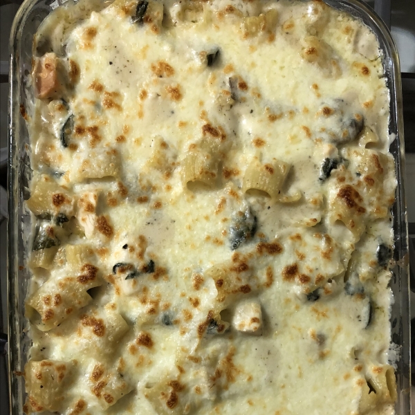 Creamy Zucchini and Spinach Rigatoni