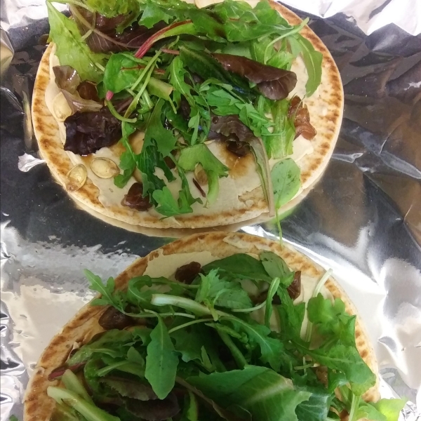 Arugula and Hummus Mini Pizzas