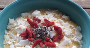 Smoothie Bowl with Mango and Coconut