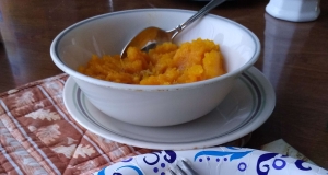 Salmon Patties with Dill Sauce