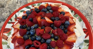 A Drama Queen's Pavlova