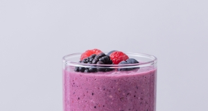 Ginger-Berry Oat Smoothie