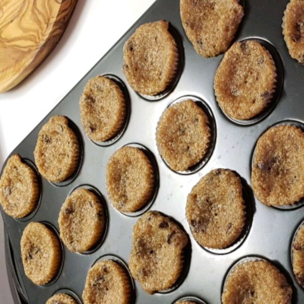 Sinfully Moist Banana Muffins