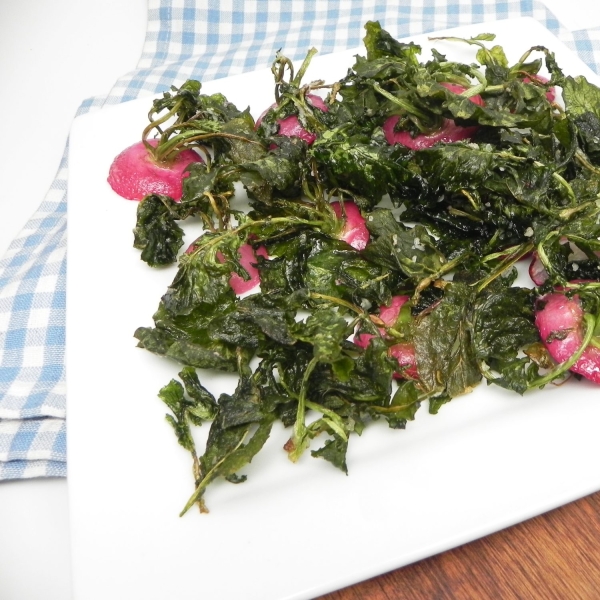 Air Fryer Radish Green Chips