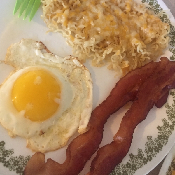 Cheddar Ramen Noodle Wedge with Fried Eggs
