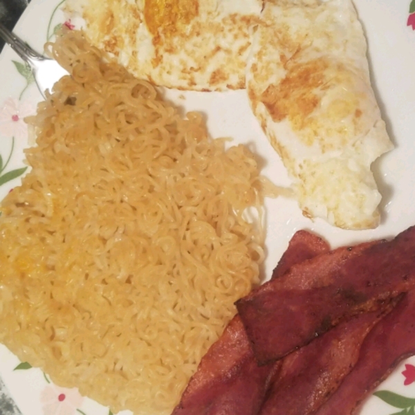 Cheddar Ramen Noodle Wedge with Fried Eggs