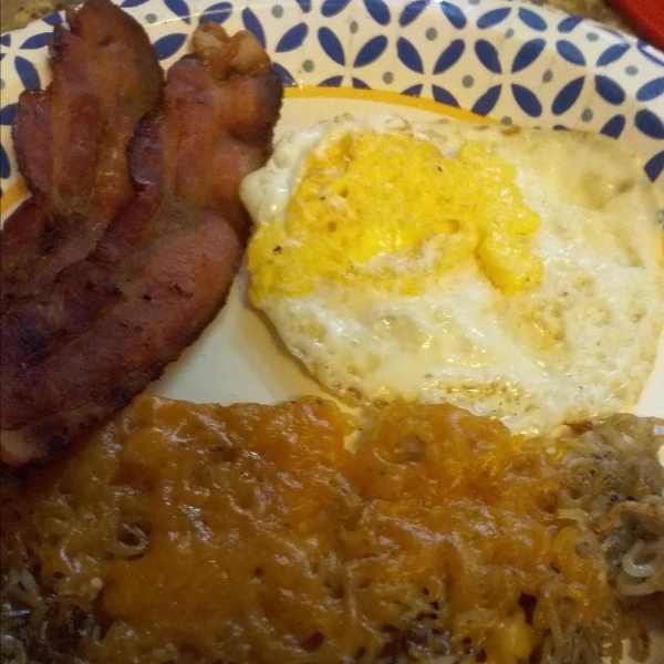 Cheddar Ramen Noodle Wedge with Fried Eggs