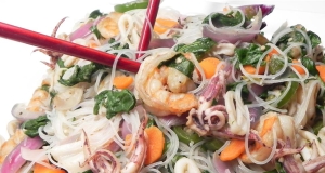 Fried Seafood Laksa Noodles