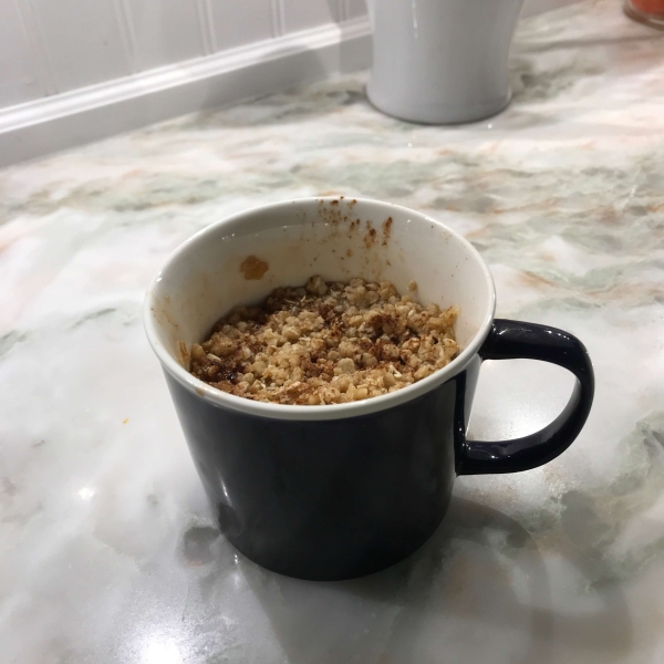 Apple Crisp in a Mug