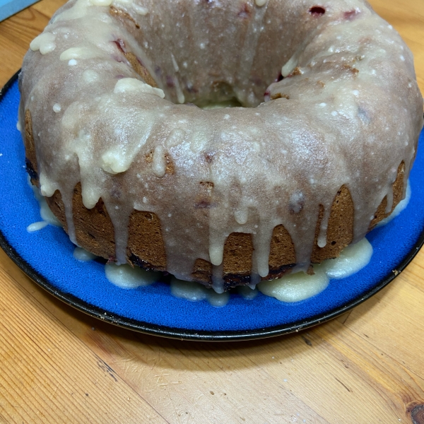 Rum Cranberry Applesauce Bundt Cake