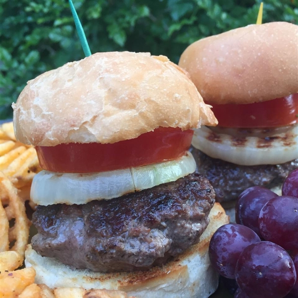 Stuffed Angus Sliders with Heirloom Tomato and Onions