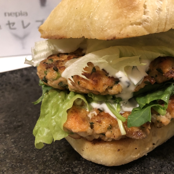 Fresh Salmon Burgers with Lemon-Yogurt Sauce