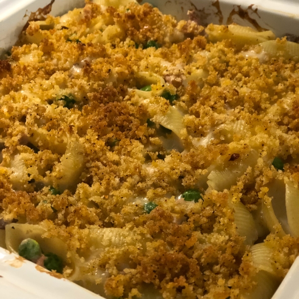Classic Tuna Noodle Casserole