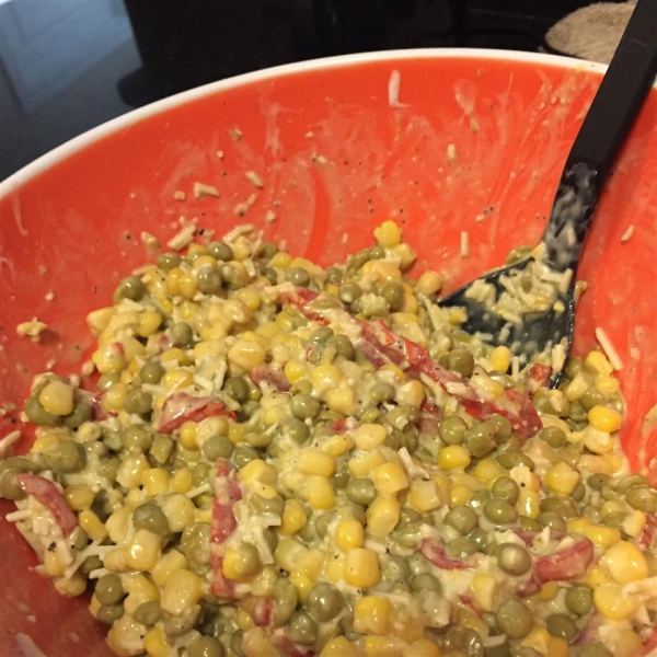 Mom's Easy Pea Salad