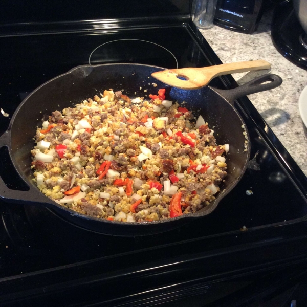 Scrambled Eggs with Sausage and Cornbread