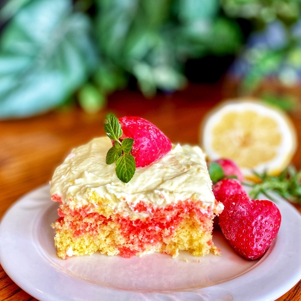 Strawberry Lemonade Poke Cake
