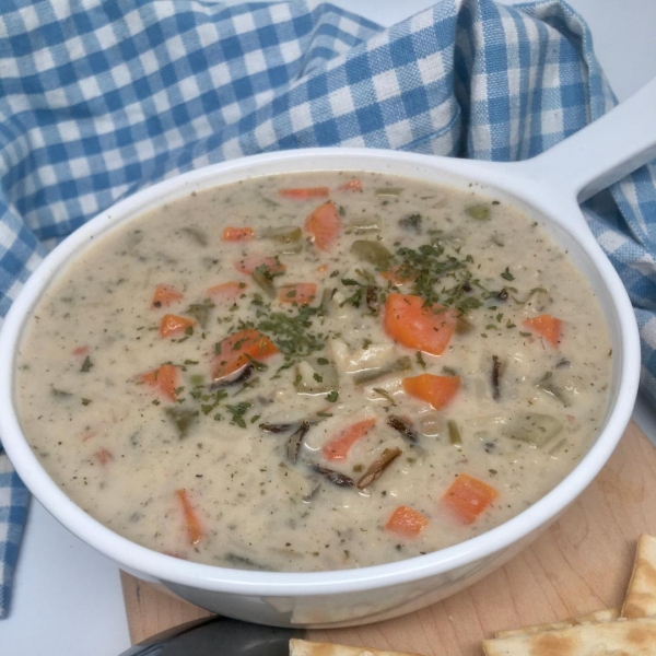 Creamy Chicken, Leek, and Wild Rice Soup
