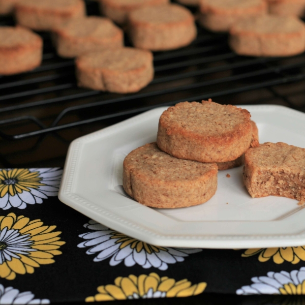 Keto Vanilla-Cinnamon Cookies