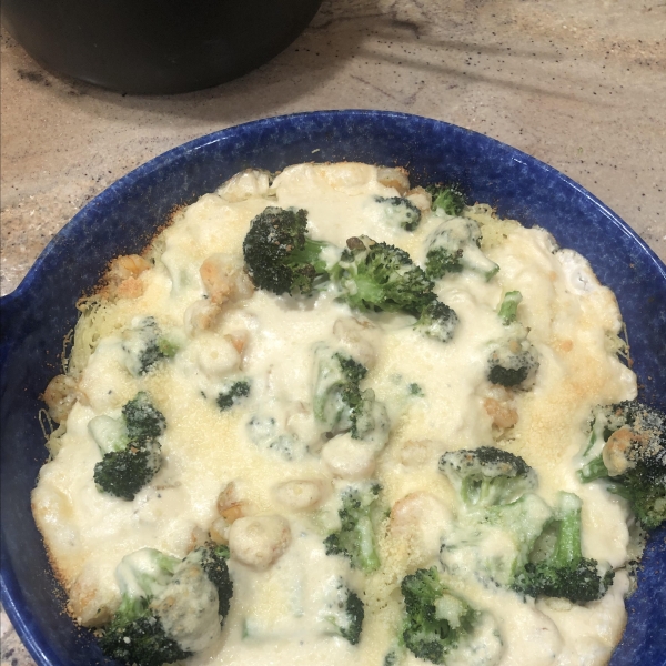 Shrimp Alfredo Broccoli Bake