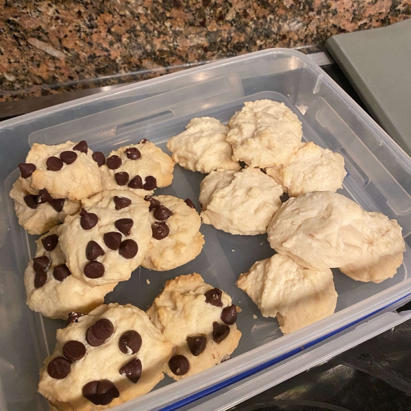 3-Ingredient Shortbread Cookies