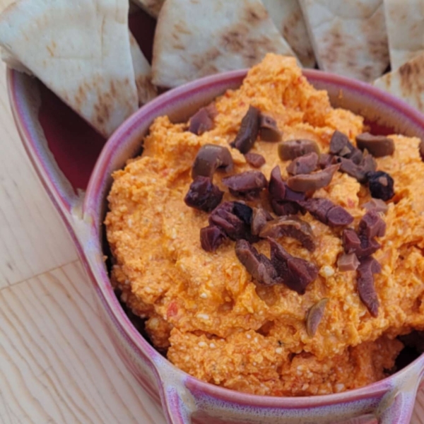 Tirokafteri (Spicy Greek Feta Dip)
