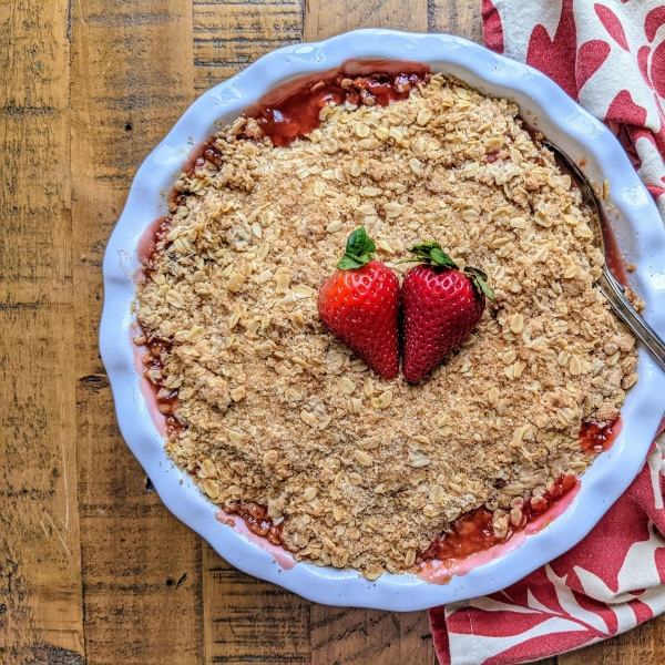 Rhubarb Strawberry Crunch