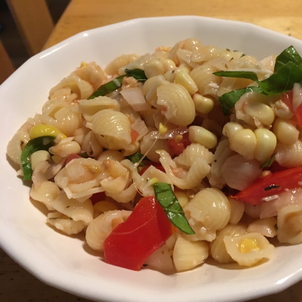 Pasta with Fresh Tomatoes and Corn