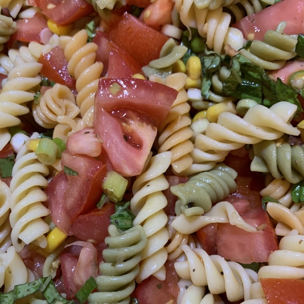 Pasta with Fresh Tomatoes and Corn