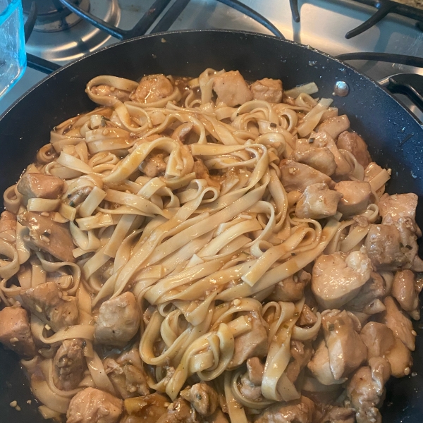 Chicken Lo Mein