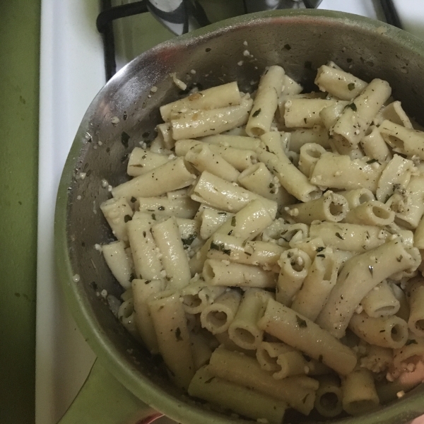 Fettuccine with Garlic Herb Butter