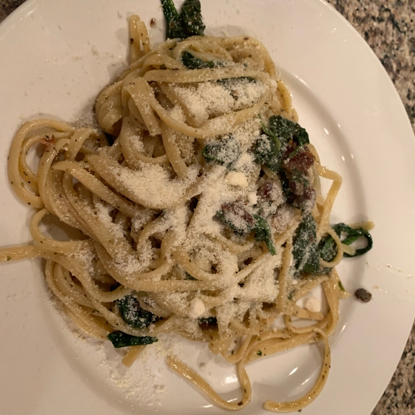 Linguine with Spinach and Brie
