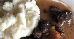 Mushroom Chicken in Sour Cream Sauce