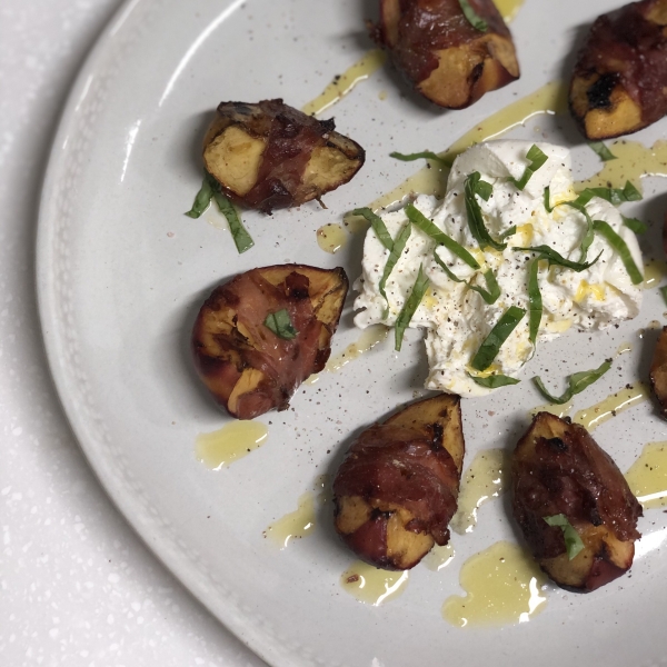 Grilled Prosciutto-Wrapped Peaches with Burrata and Basil