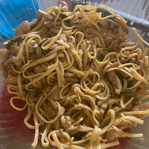 Chicken Lo Mein