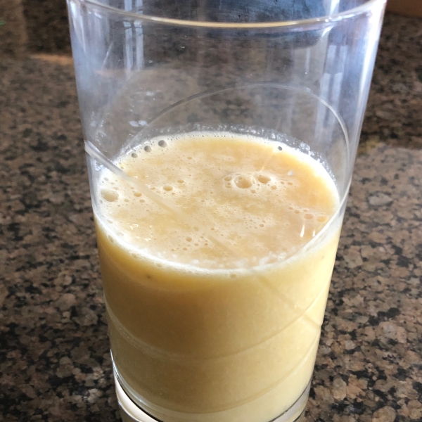 Banana, Orange, and Ginger Smoothie