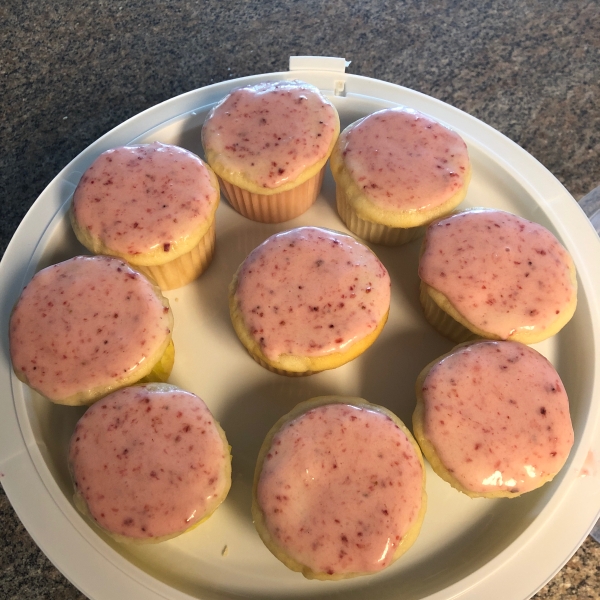Mascarpone Strawberry Cupcakes