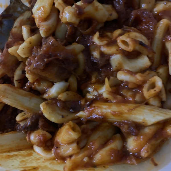 Penne Pasta with Simple Beef Neck Sauce