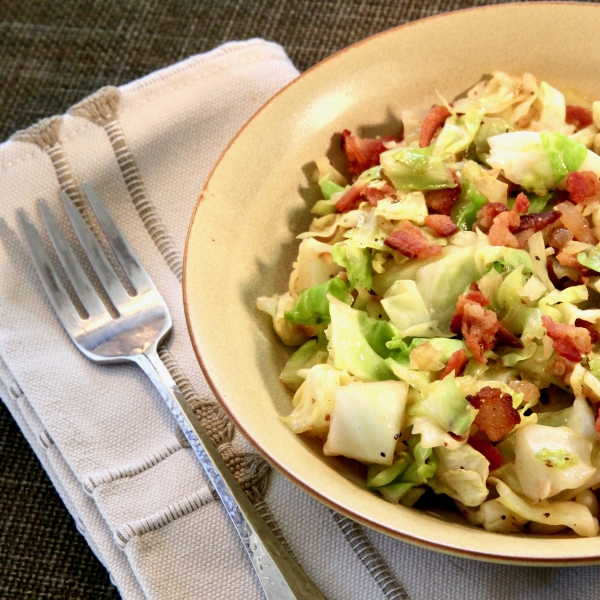 Fried Cabbage with Bacon and Garlic