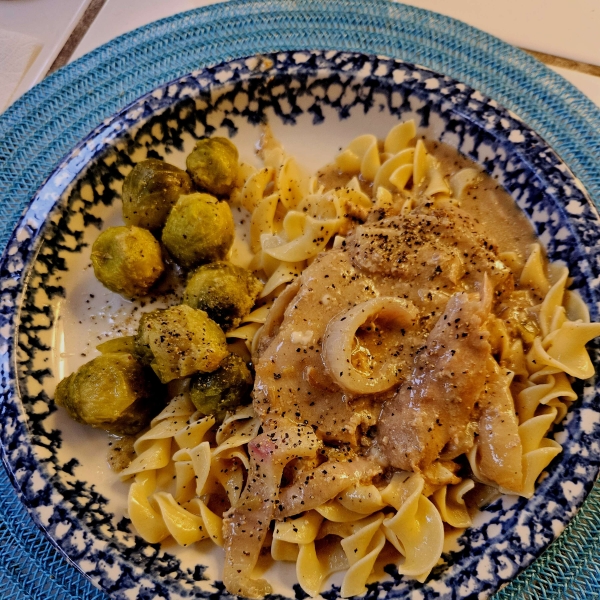 Easy Pork Chops for the Slow Cooker