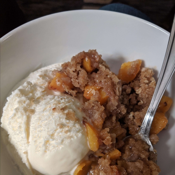 Juicy Peach Crisp