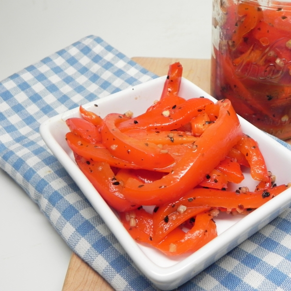 Marinated Roasted Red Peppers