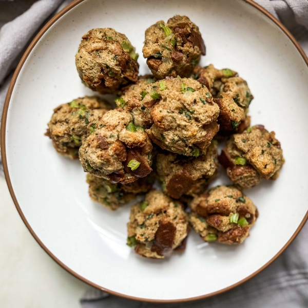 Grandma Dot's Stuffing Balls
