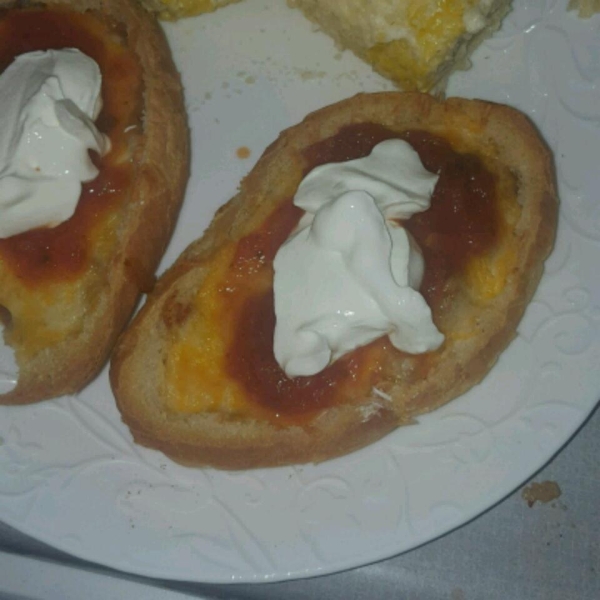 Traditional Mexican Molletes