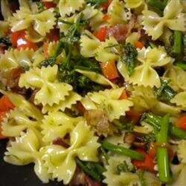 Penne with Garlicky Broccolini