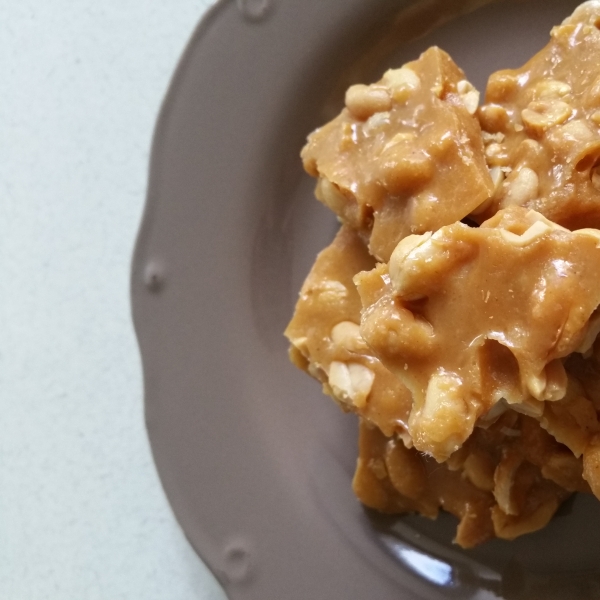 Quick and Easy Peanut Brittle