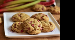 Rhubarb Ginger Cookies
