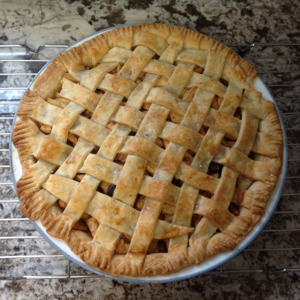 Spiced Pear & Apple Pie
