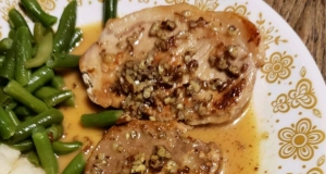 Pork Chops with Praline Sauce